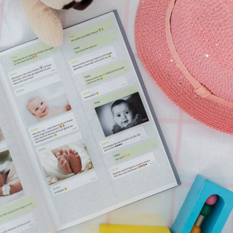 Instagram Chat Verlauf als Babyalbum